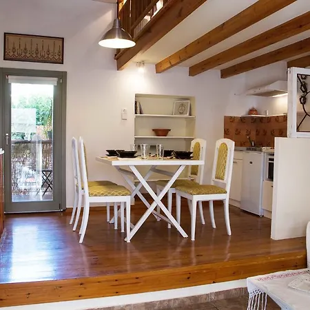Vakantiehuis Dimitri S House *